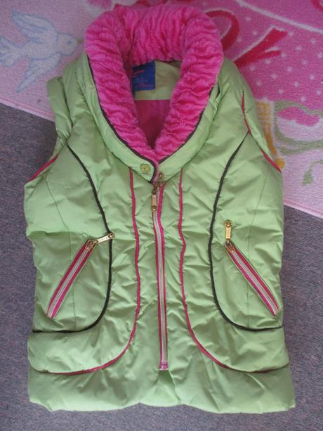 Zateplená vesta 128/134, 128