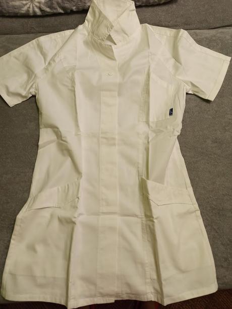 Haleny pro zdravotní sestru, s