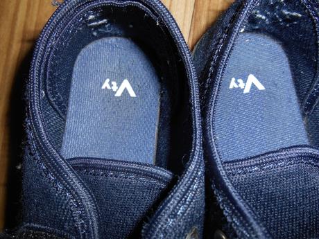 Tenisky/přezůvky, 31