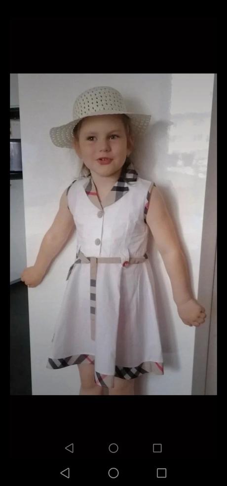 Letní šatičky, burberry,122