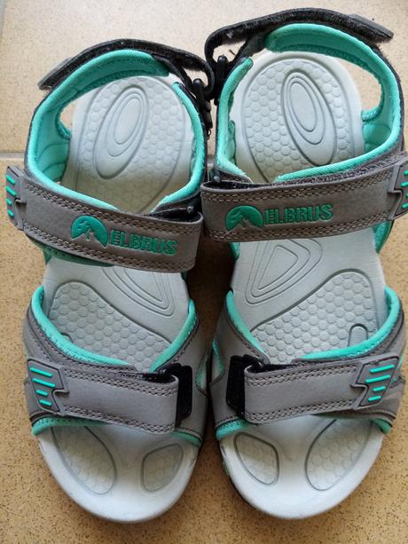 Sandále trekové, 37