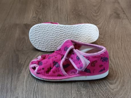 Dívčí bačkory hp čechtín, vel. 25, 25