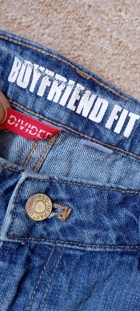 Šortky zn."divided" vel."42/l", 42