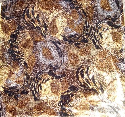 Samet hnědošedý listy 146x 350,