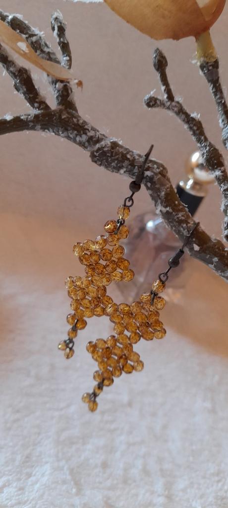 Korálkové dlouhé visací náušnice, 