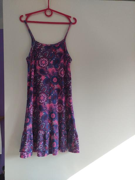 Šaty - vel 128-134, 128