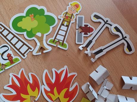 Hasičská stanice papírová,