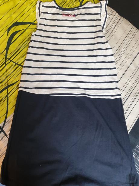 Dívčí šaty nenošené, desigual,152