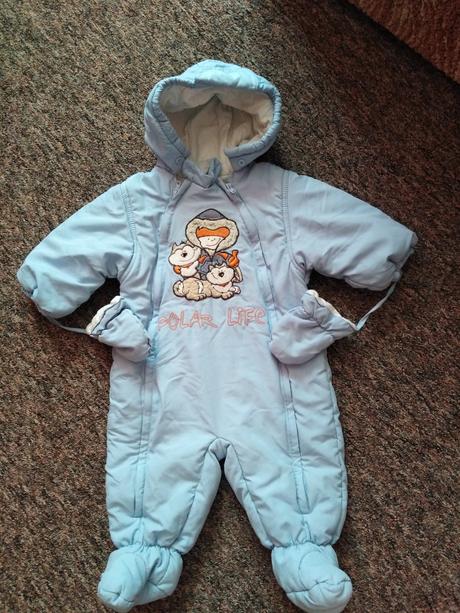 Zimní kombinéza s rukavicemi, 80
