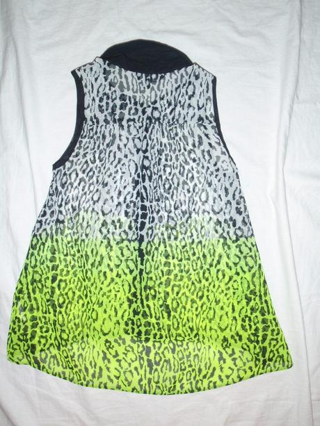 Nádherný top se zvířecím motivem, 134