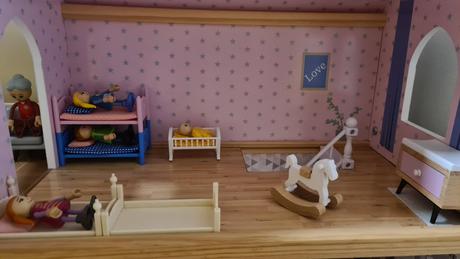 Domeček pro panenky, 