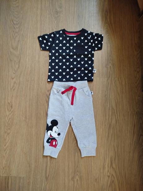 Souprava zn. disney baby vel.80, disney,80