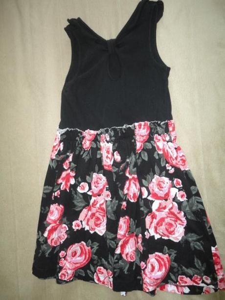 Krásné šaty george, vel. 6/7 let, mini vada očko, george,116