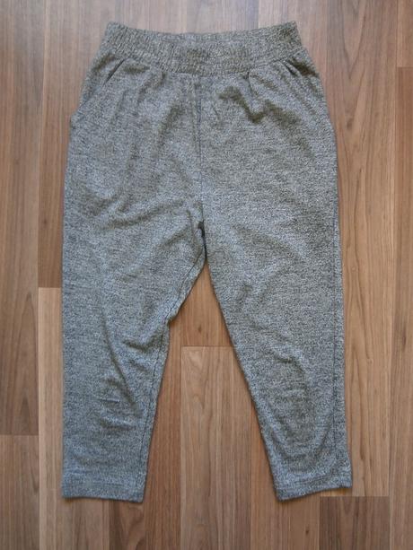 3/4 volnočasové kalhoty / pumpky, h&m,134