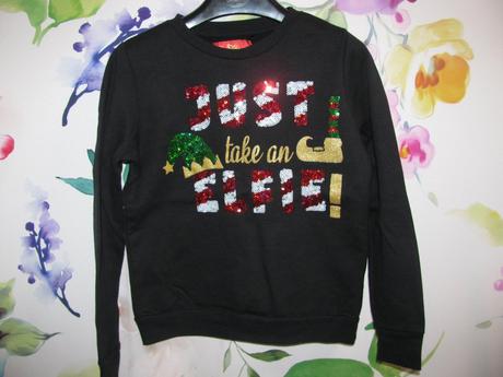 Krásná černá vánoční mikina s flitry/unisex, 134