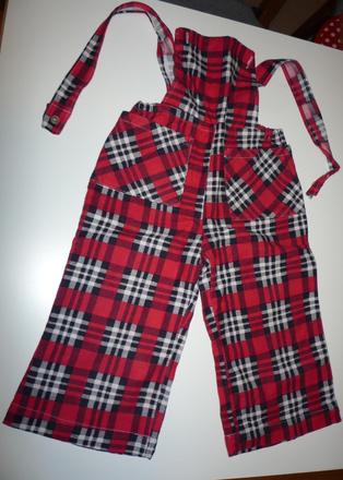 Flanelové lacláčky s kapsami, 86