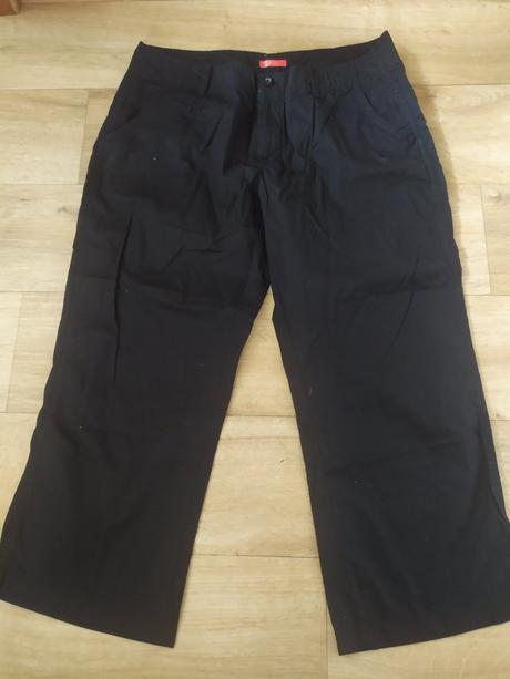 Černé 3/4 kalhoty, f&f,40