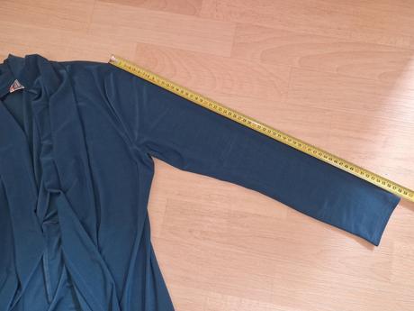 Perelína tyrkysová el eva lhotáková, 40