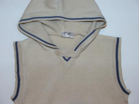 J904 vestička vel. 68, f&f,68