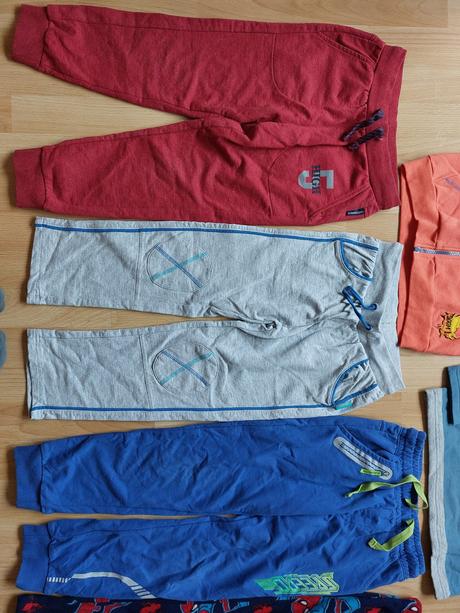 Mikiny, tepláky, podvlíkačky, 116-122, 122–134