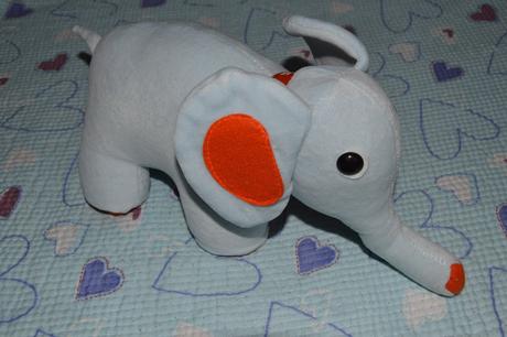 Plyšáci, 2+1 ks, velký medvěd 62 cm, sob + slon  , 