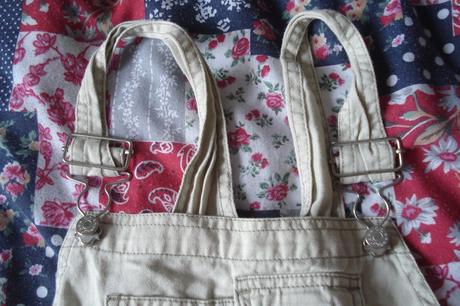 Laclové kratásky, 128