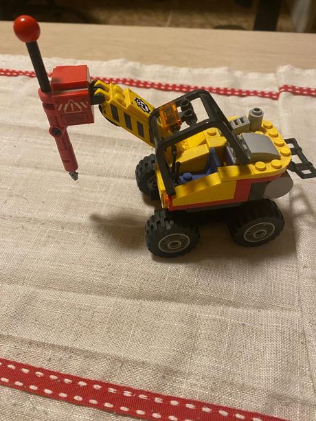 Lego city set 60185,