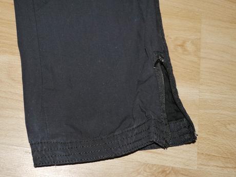 134/140 vyteplene cerne kalhoty od kinderbutt, 146