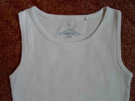 Bílé tričko tílko nátělník, next,128