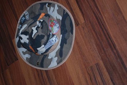 Kovbojský klobouk, next,68