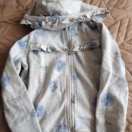 Mikinka, 104