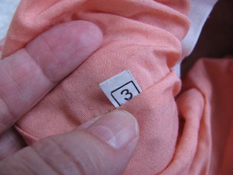 Krásná červená zajímavá sukně, 92