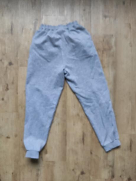 Tepláky 146/152, 146