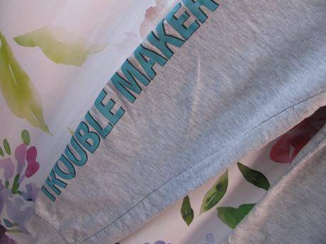 Chlapecké šedé bavlněné tepláky, 152