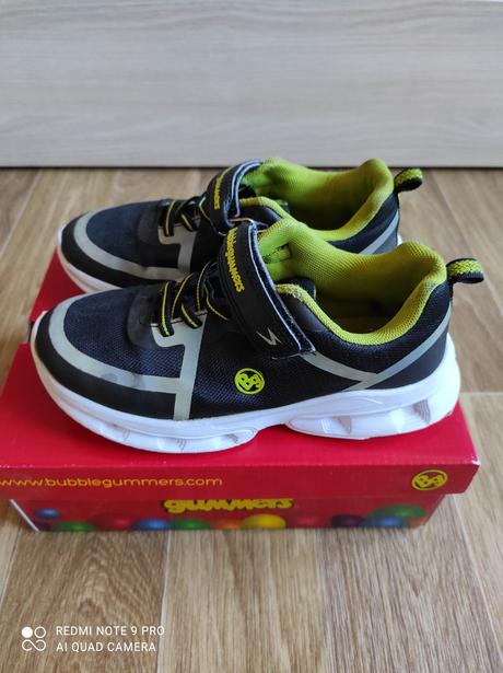 Svítící boty, bubble gummers,32