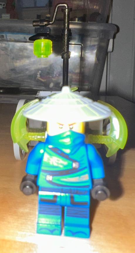 Lego merchant avatar jay 30537,