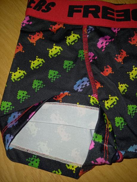 Boxerky freegun space invaders 10-12 let, 140