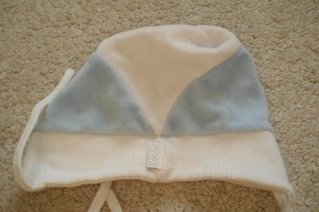 Sametová čepička, 68