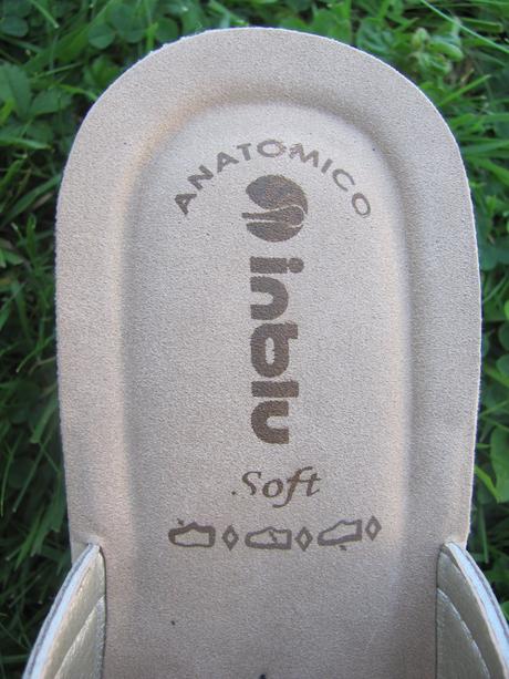 Béžové pantofle, 40