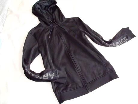 Uni exchang  m-l, armani,m