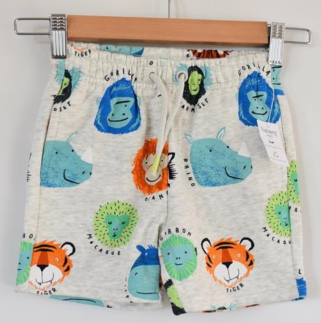 Kraťasy vel. 4 - 5 let, nutmeg,110