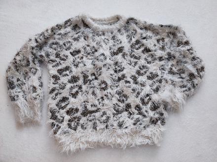 Svetr vel. 110, 110