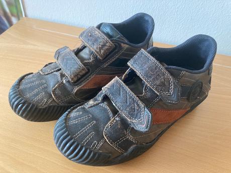 Celokožené polobotky, geox,33