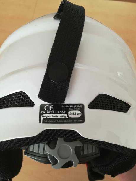 Lyžařská helma/přilba bollé, bolle,s