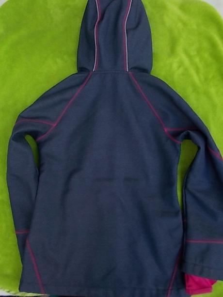 N21	dívčí softshellová bunda vel. 146, 146