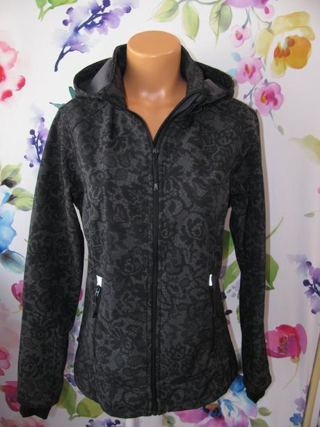 Černo šedá softshellová bunda s kapucí, 38