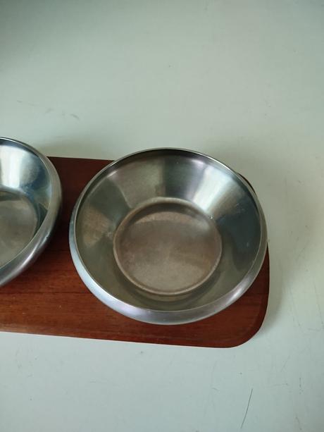 Misky na oříšky s podstavcem,