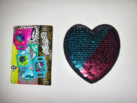 Přívěsky na tkaničky, zažehlovačka, 