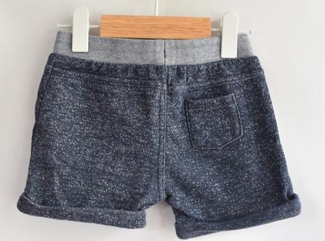 Kraťasy vel. 9 - 12 m, f&f,80