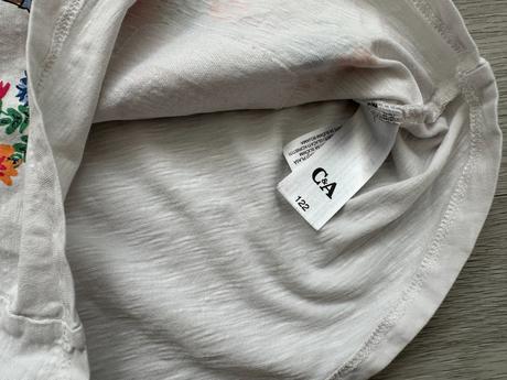 Dívčí tričko holky, měnící flitry, c&a, vel. 122, c&a,122